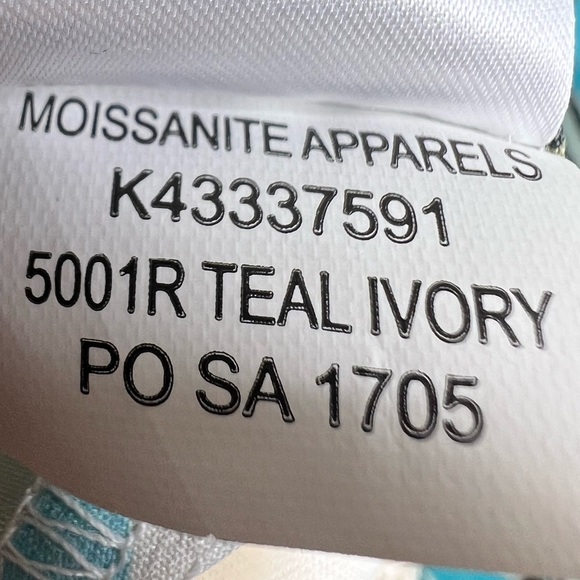 BOG Band of Gypsy Crochet Dress Floral Medium EUC - Picture 7 of 12